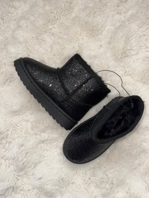 Snow Boots