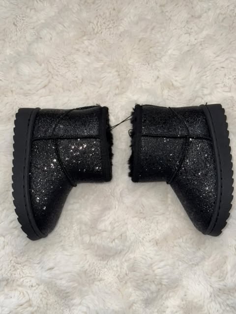 Snow Boots